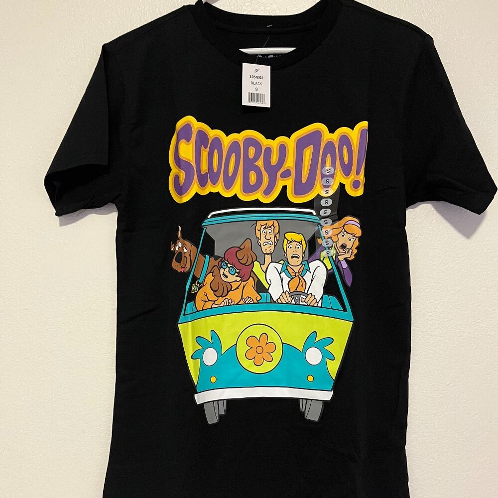 SCOOBY-DOO! & HANNAH BARBERA CHARACTERS-BLACK-SMALL SHIRT - NWT